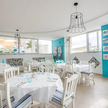 بيت ضيافة Marechiaro Pool & Restaurant